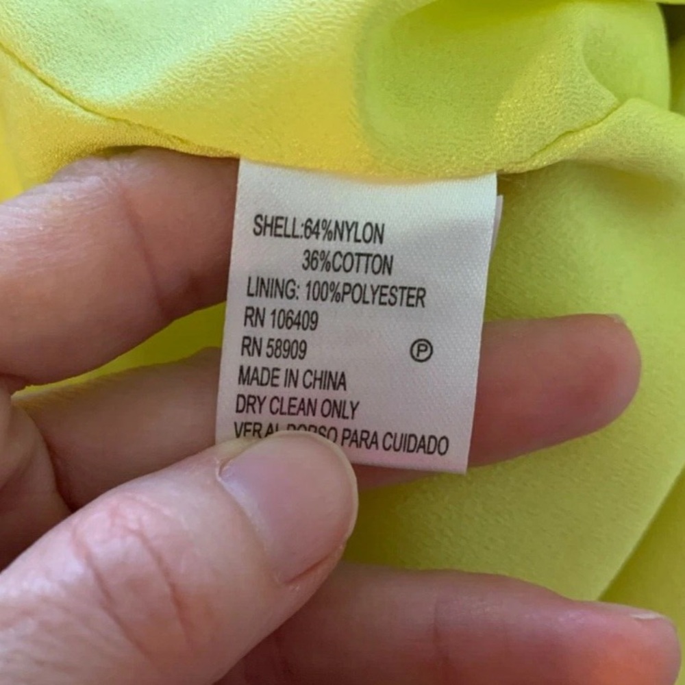 Antonio Melani Yellow Lace Sheath Dress Size‎ 2 - Picture 3 of 4